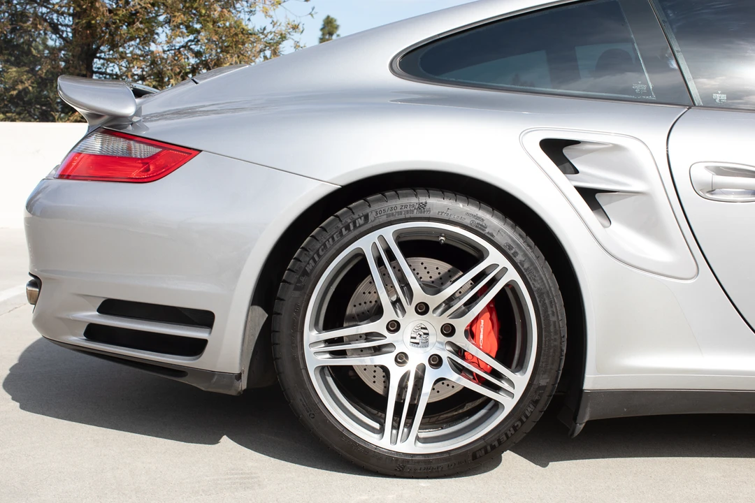 2007 Porsche 997 Turbo - Image 16 of 31