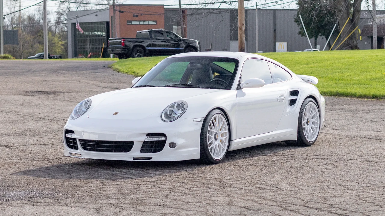 2007 Porsche 997 Turbo - Image 3 of 31