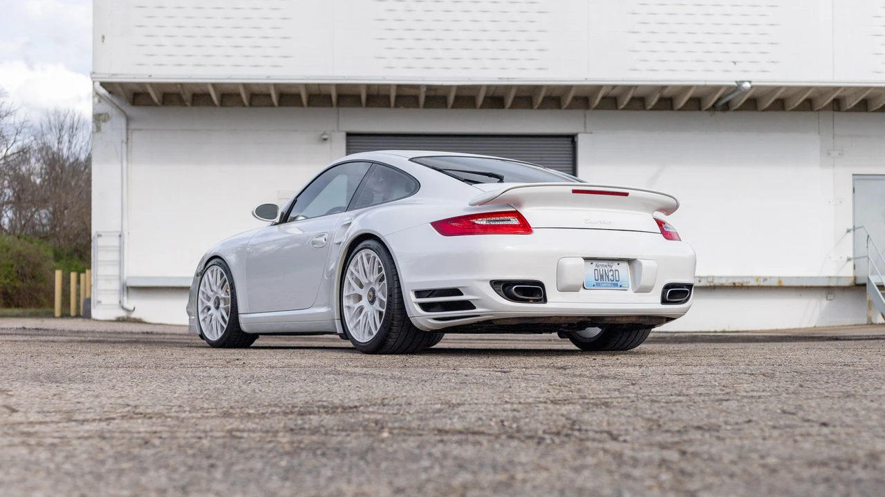 2007 Porsche 997 Turbo - Image 10 of 31