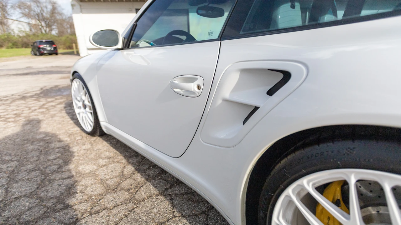 2007 Porsche 997 Turbo - Image 20 of 31