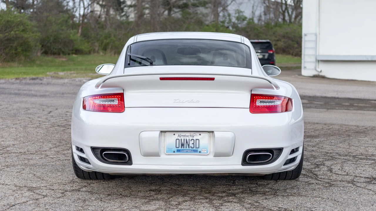 2007 Porsche 997 Turbo - Image 14 of 31