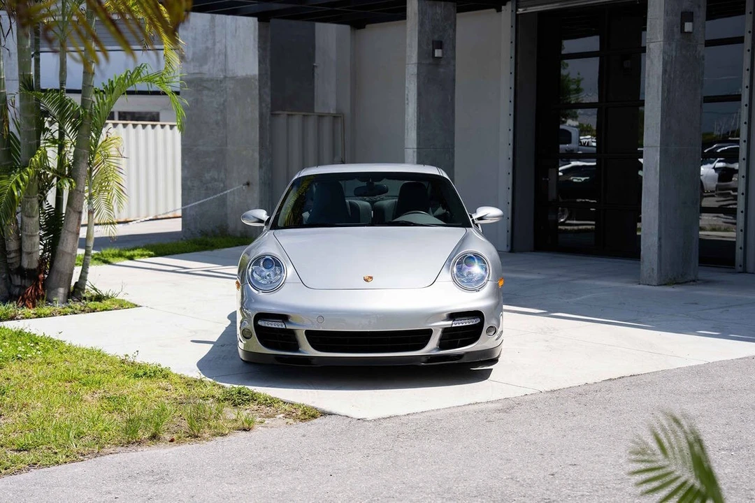 2007 Porsche 997 Turbo - Image 6 of 31