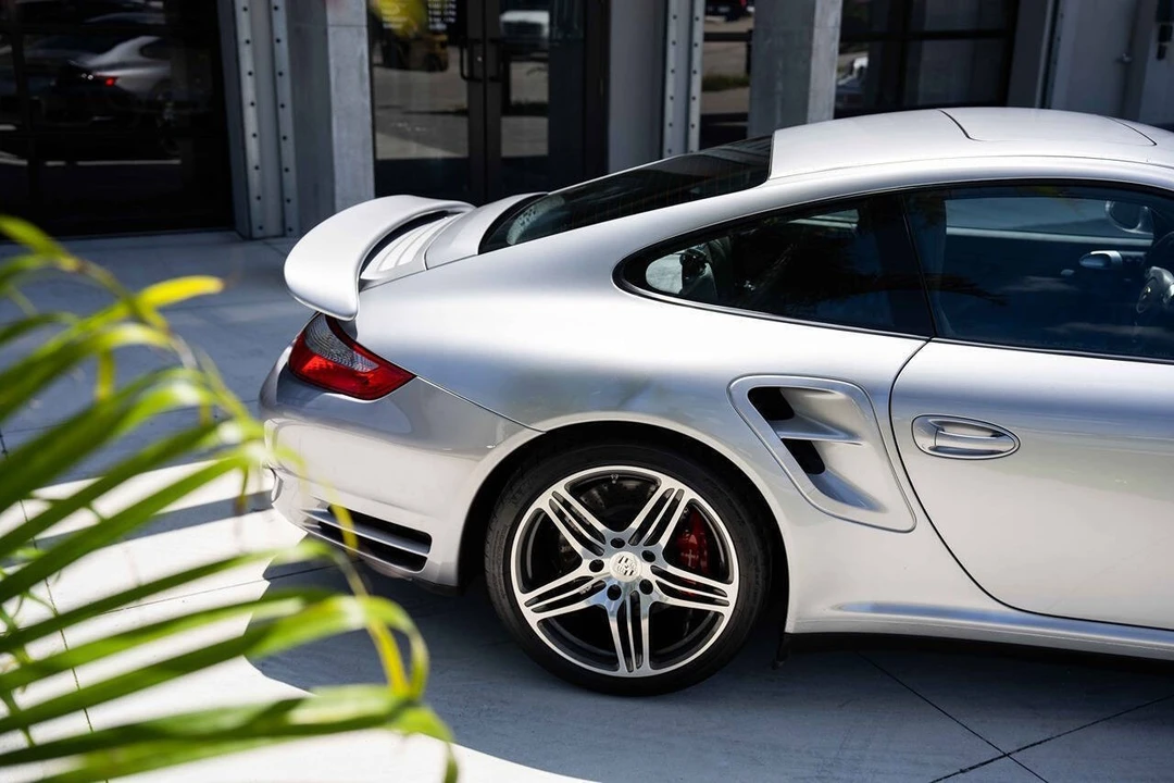 2007 Porsche 997 Turbo - Image 5 of 31