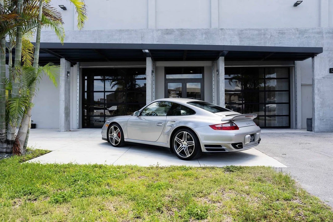 2007 Porsche 997 Turbo - Image 2 of 31