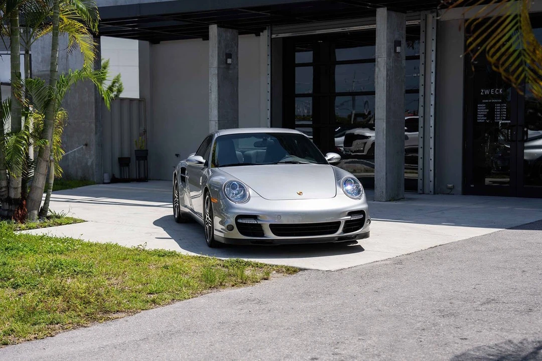 2007 Porsche 997 Turbo - Image 8 of 31