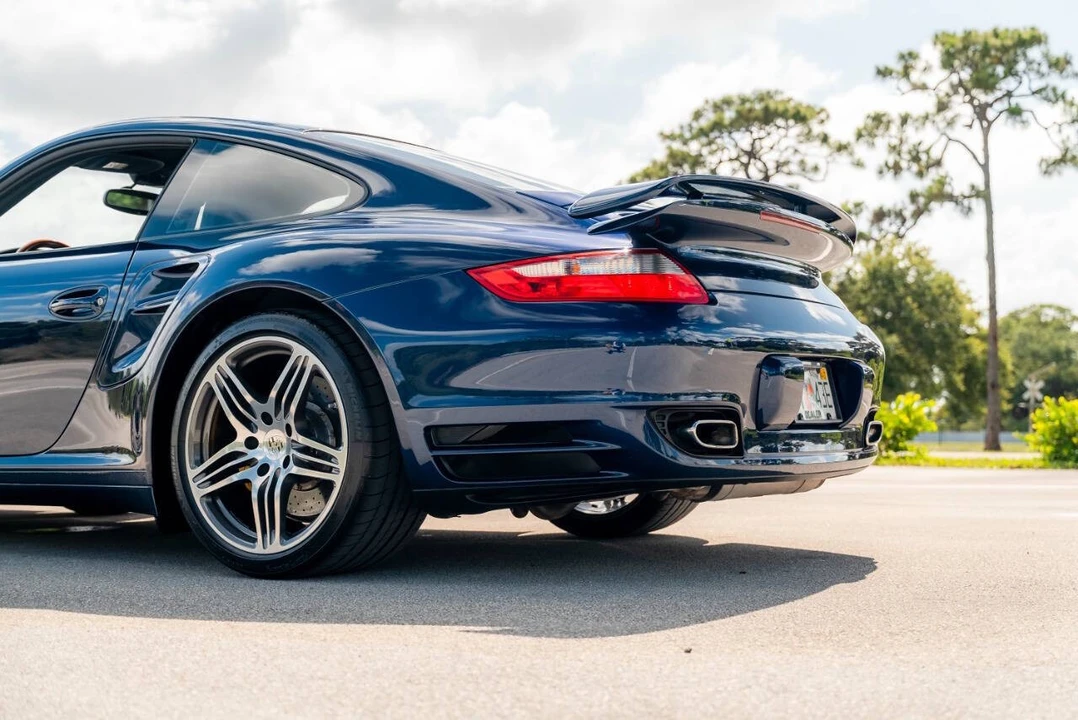 2007 Porsche 997 Turbo - Image 30 of 31