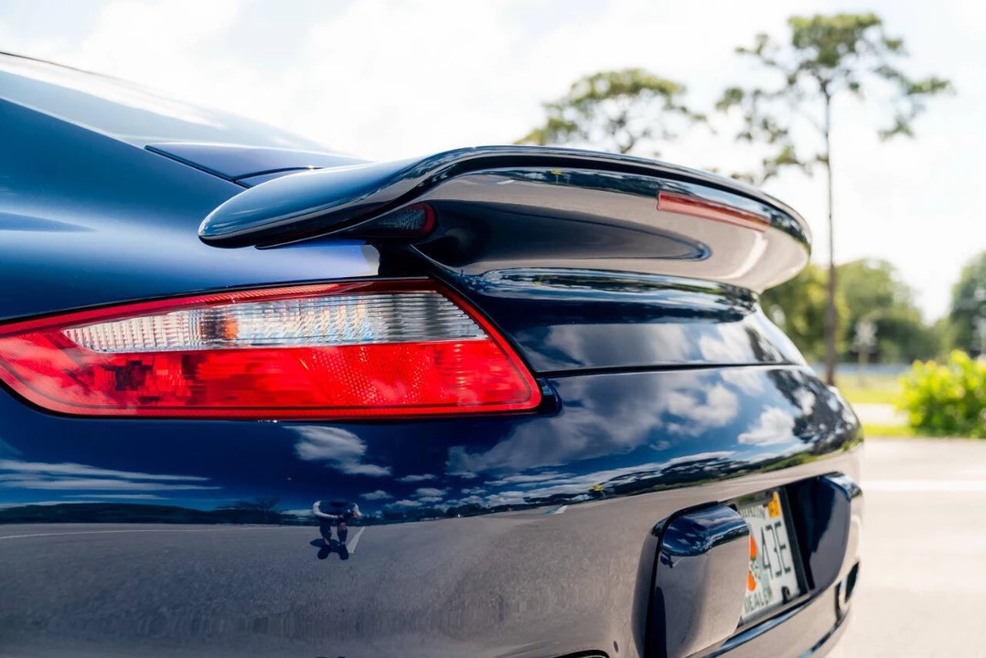 2007 Porsche 997 Turbo - Image 12 of 31