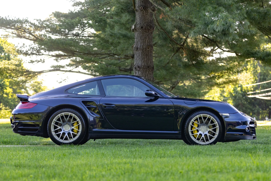 2007 Porsche 997 Turbo - Image 30 of 31