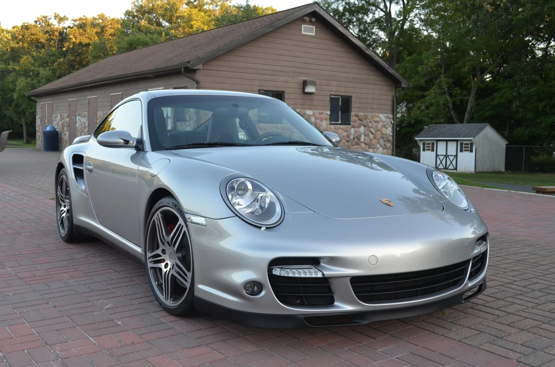 2007 Porsche 997 Turbo - Image 2 of 31