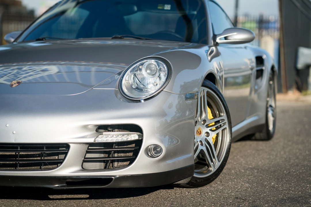 2007 Porsche 997 Turbo - Image 24 of 31