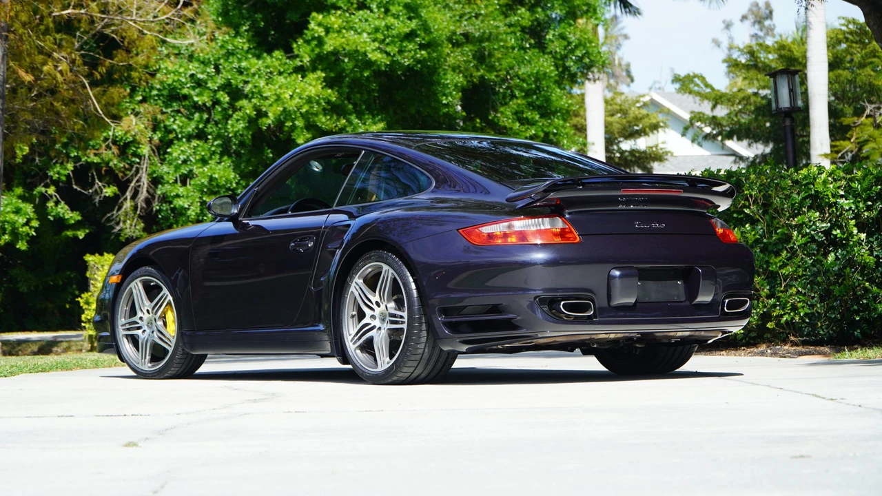 2007 Porsche 997 Turbo - Image 23 of 31