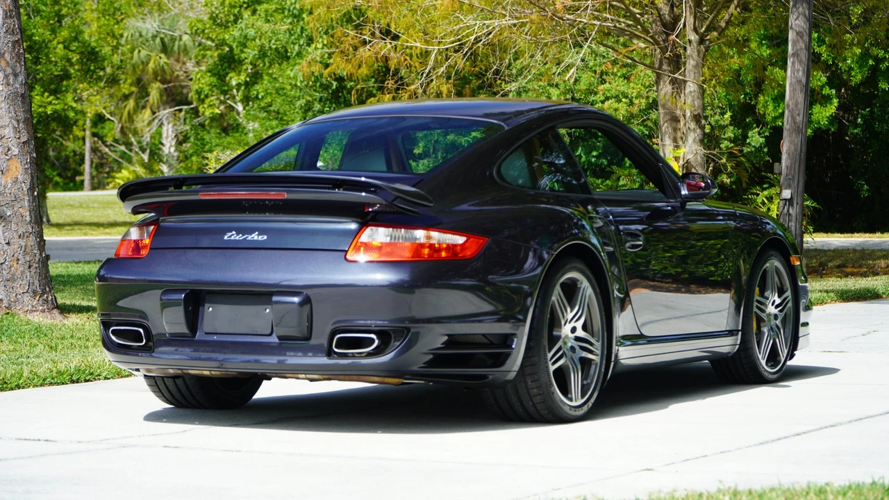 2007 Porsche 997 Turbo - Image 20 of 31