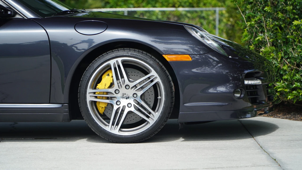 2007 Porsche 997 Turbo - Image 30 of 31