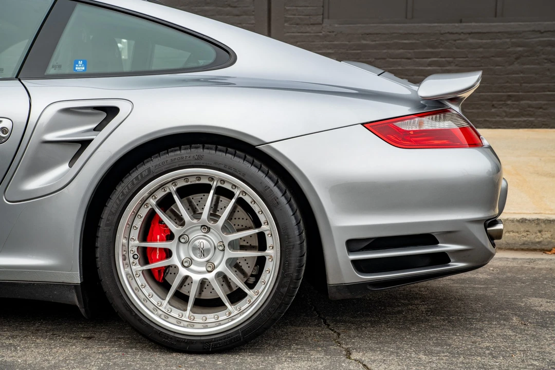 2007 Porsche 997 Turbo - Image 26 of 31