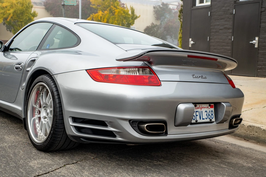 2007 Porsche 997 Turbo - Image 29 of 31