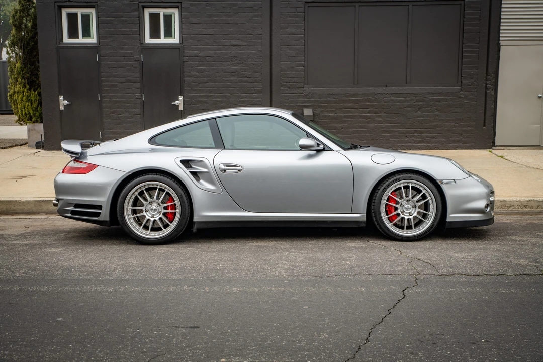 2007 Porsche 997 Turbo - Image 8 of 31