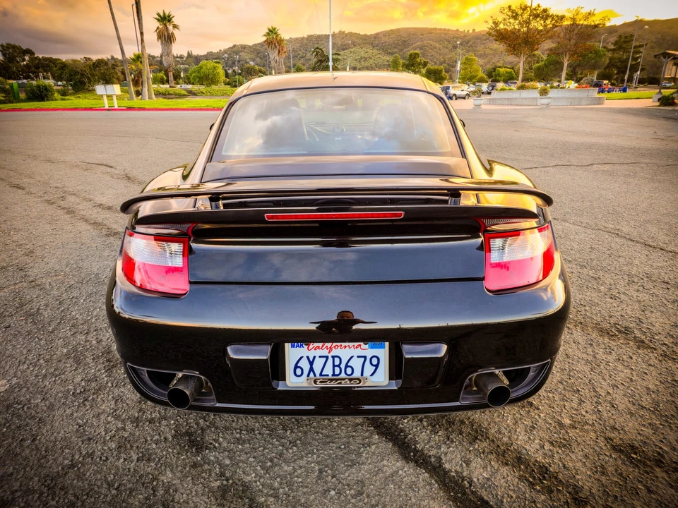 2007 Porsche 997 Turbo - Image 24 of 31