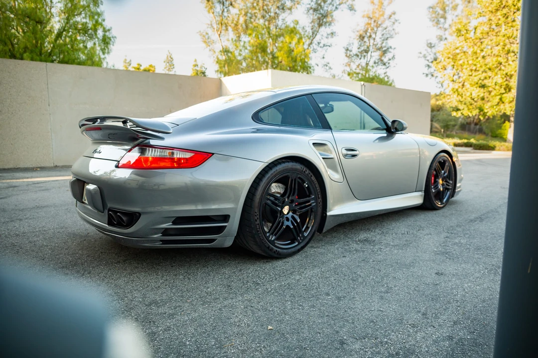 2007 Porsche 997 Turbo - Image 18 of 31