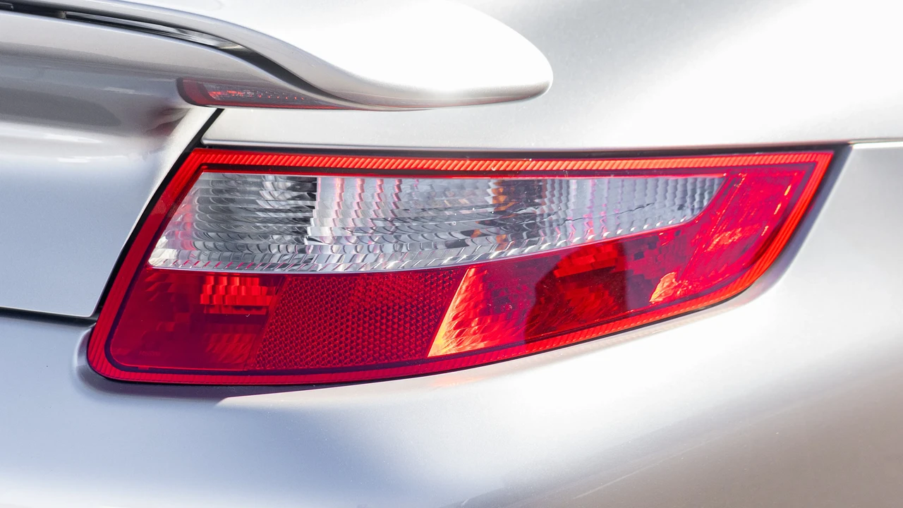 2007 Porsche 997 Turbo - Image 16 of 31