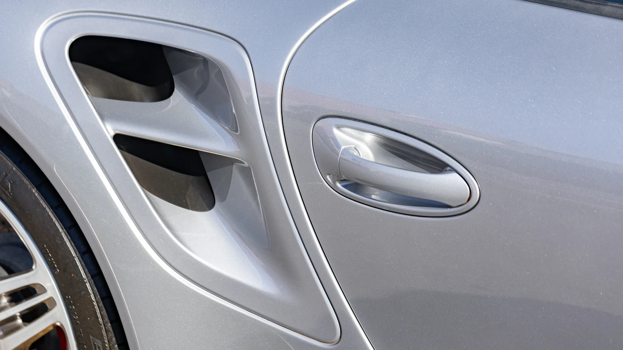 2007 Porsche 997 Turbo - Image 23 of 31