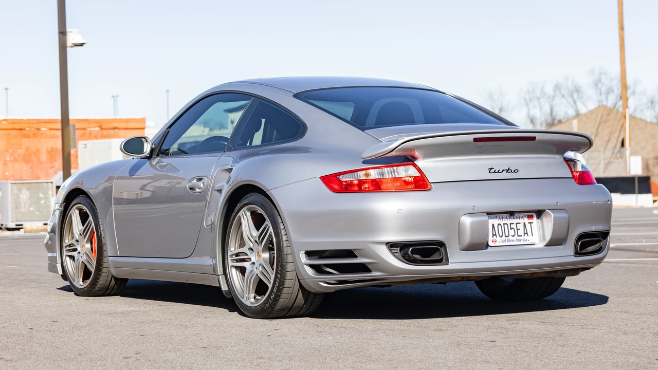 2007 Porsche 997 Turbo - Image 7 of 31