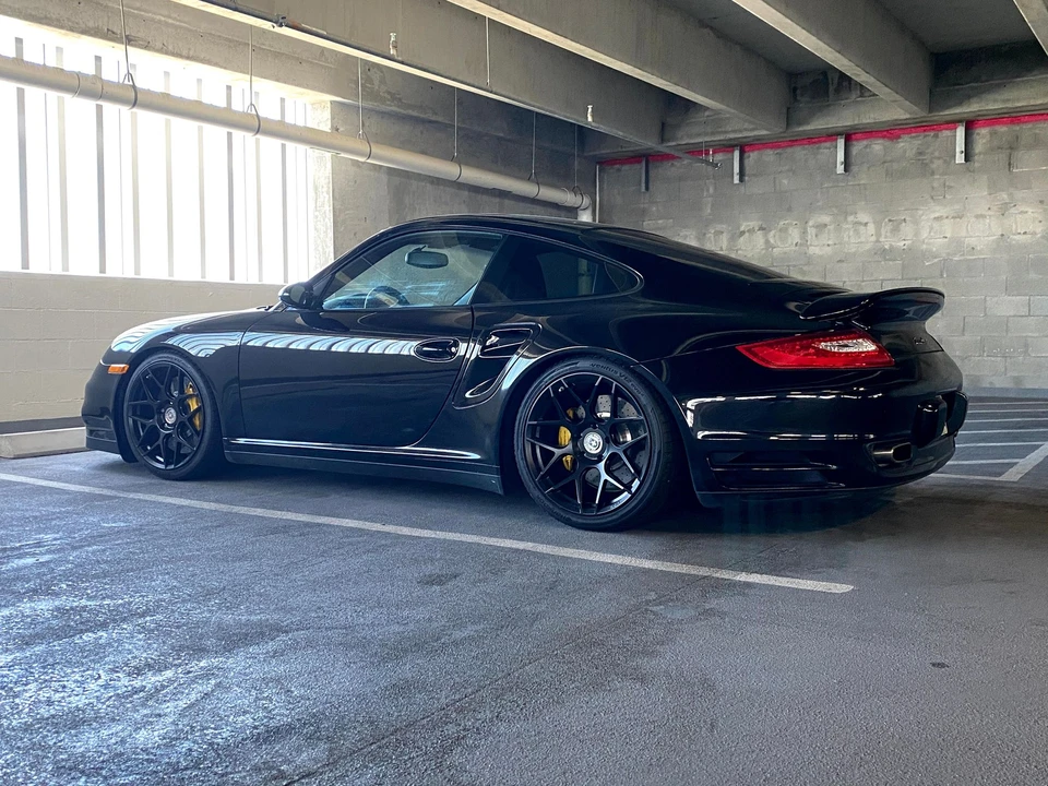 2007 Porsche 997 Turbo - Image 6 of 16