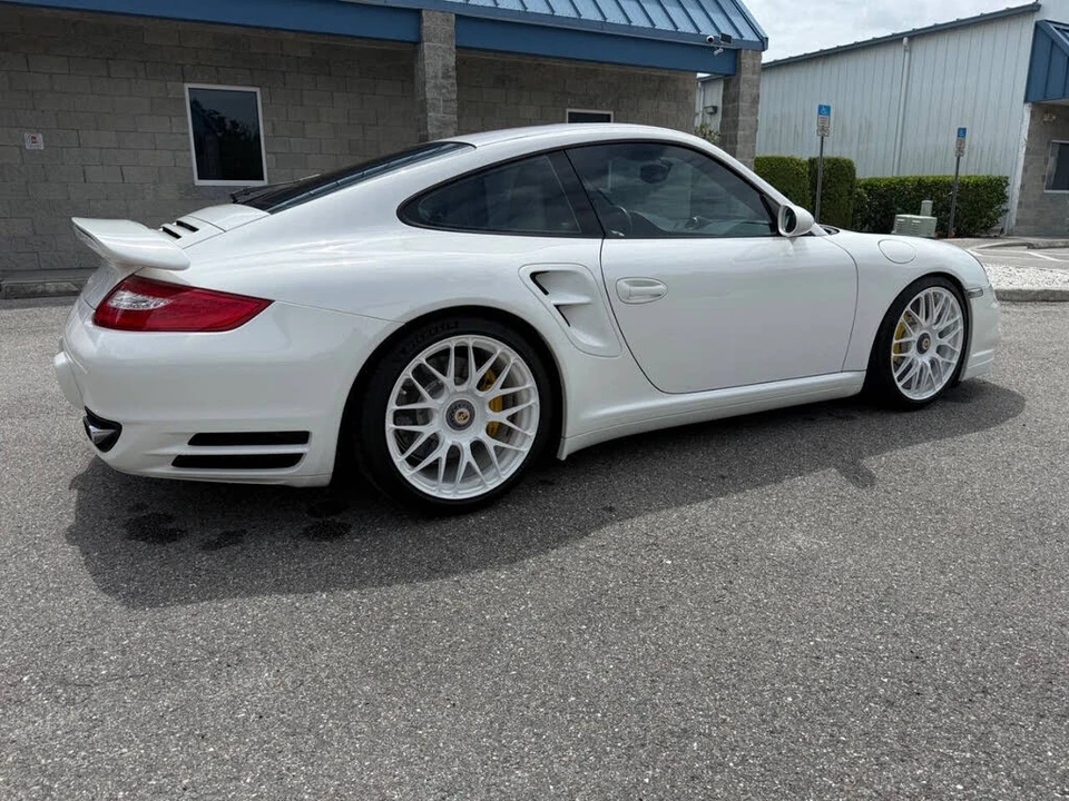 2007 Porsche 997 Turbo - Image 11 of 31