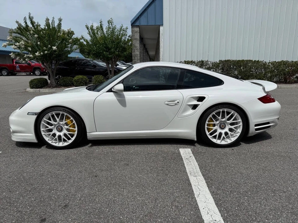 2007 Porsche 997 Turbo - Image 3 of 31