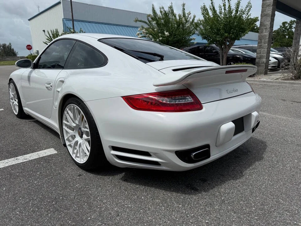 2007 Porsche 997 Turbo - Image 6 of 31