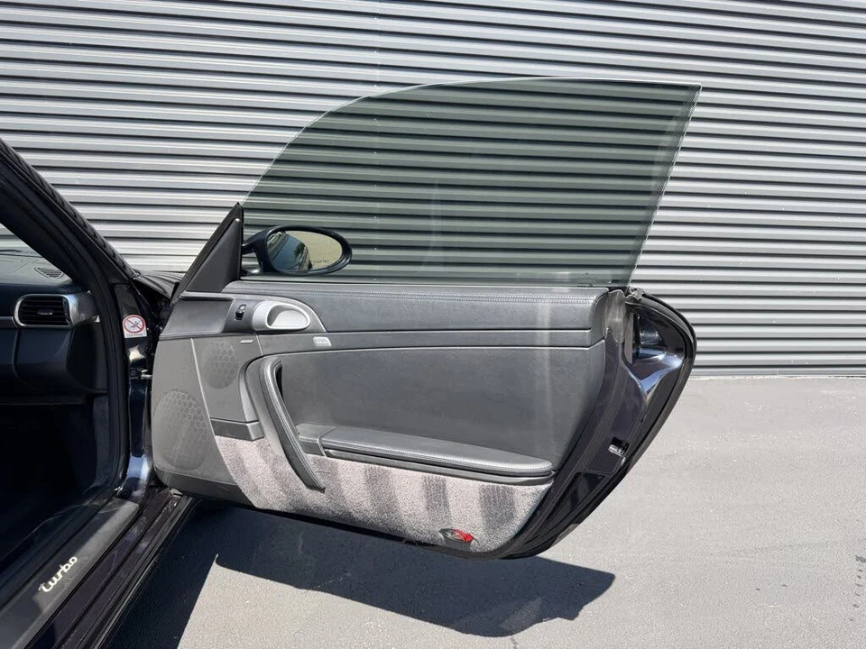2007 Porsche 997 Turbo - Image 25 of 31