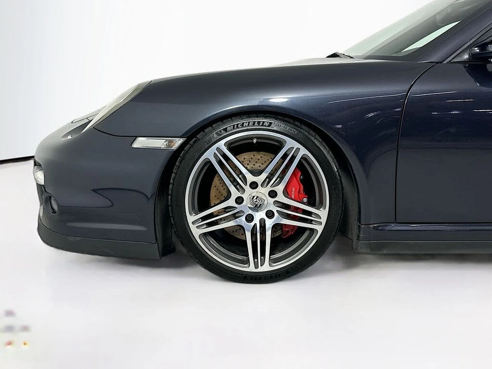 2007 Porsche 997 Turbo - Image 17 of 18
