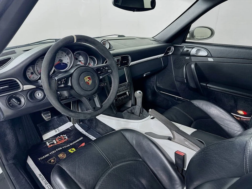 2007 Porsche 997 Turbo - Image 10 of 18