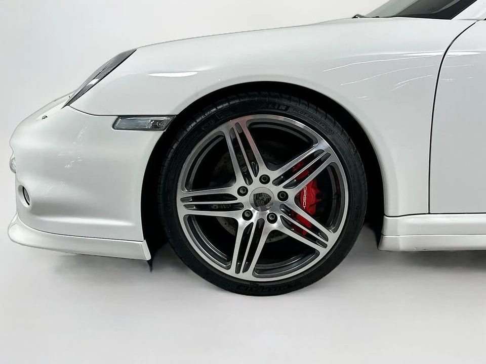 2007 Porsche 997 Turbo - Image 17 of 18