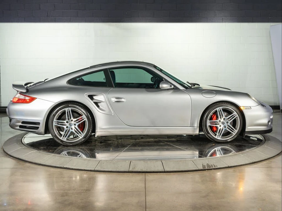 2007 Porsche 997 Turbo - Image 8 of 31