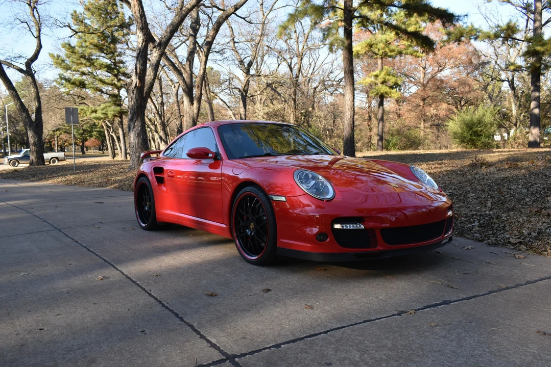 2007 Porsche 997 Turbo - Image 2 of 31