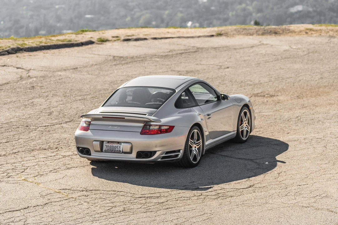 2007 Porsche 997 Turbo - Image 12 of 31