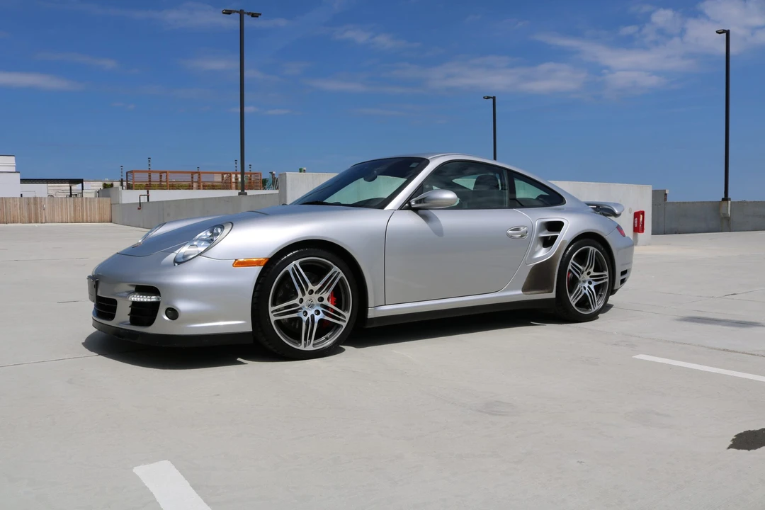 2007 Porsche 997 Turbo - Image 2 of 31