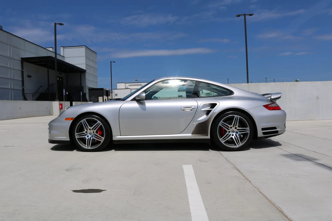 2007 Porsche 997 Turbo - Image 24 of 31