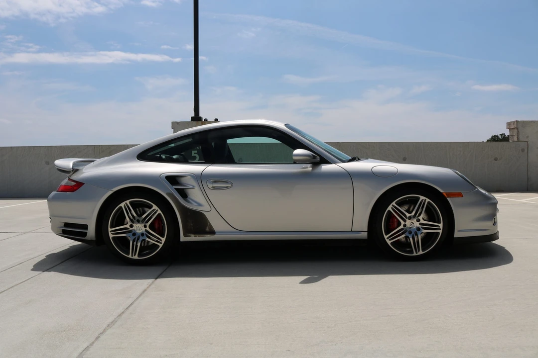 2007 Porsche 997 Turbo - Image 12 of 31