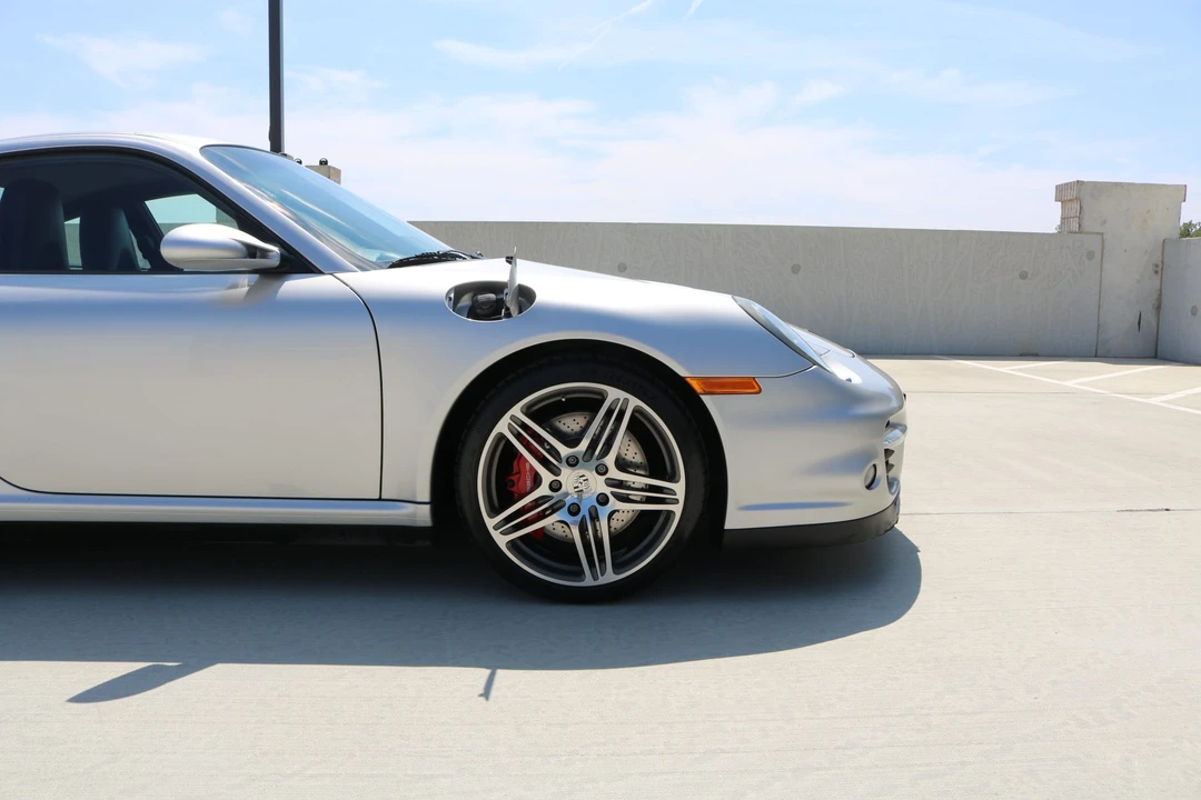 2007 Porsche 997 Turbo - Image 28 of 31