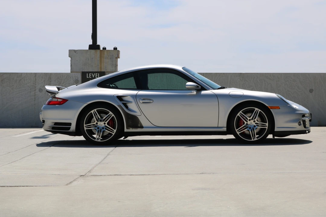 2007 Porsche 997 Turbo - Image 13 of 31