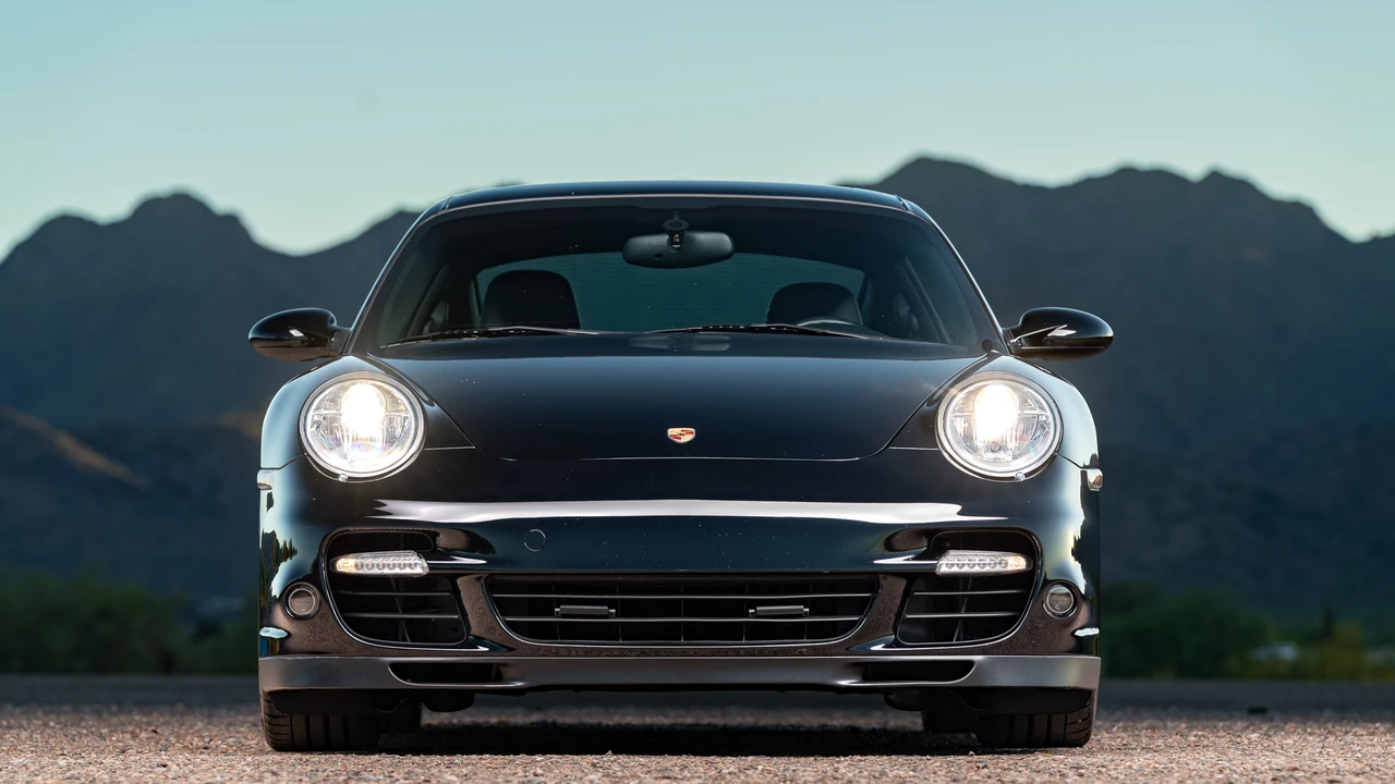 2007 Porsche 997 Turbo - Image 8 of 31