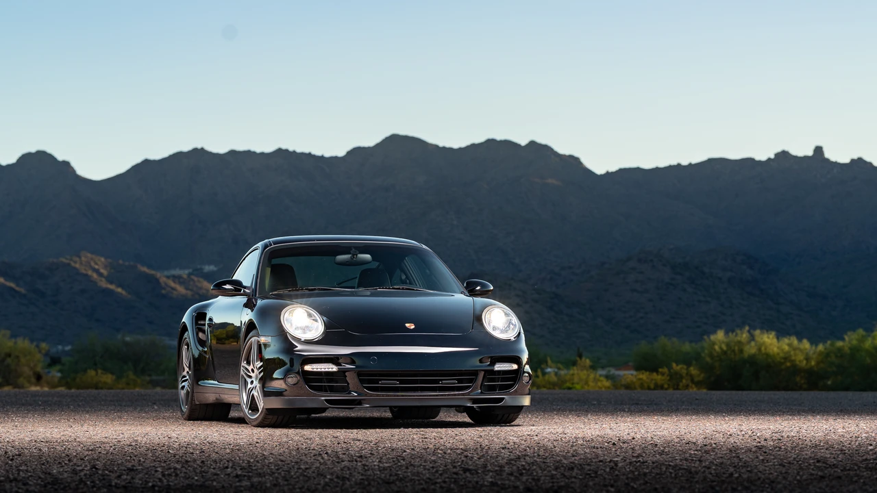 2007 Porsche 997 Turbo - Image 12 of 31