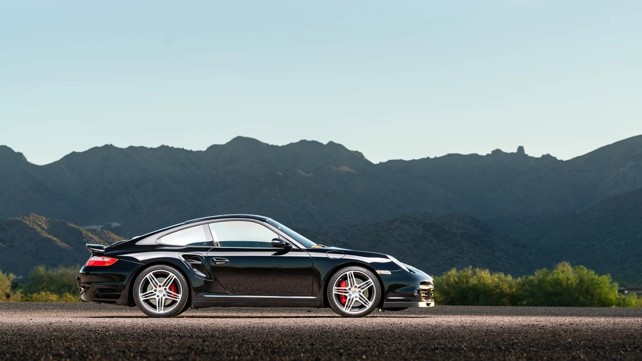 2007 Porsche 997 Turbo - Image 18 of 31