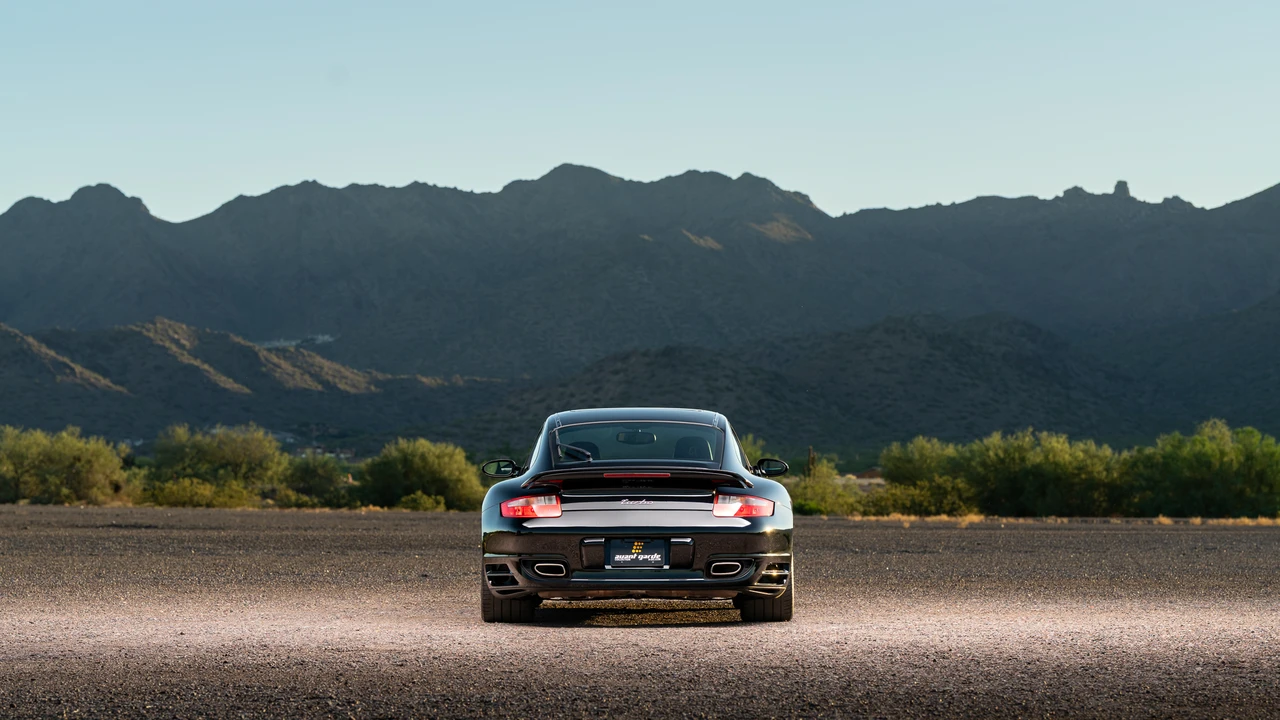 2007 Porsche 997 Turbo - Image 24 of 31