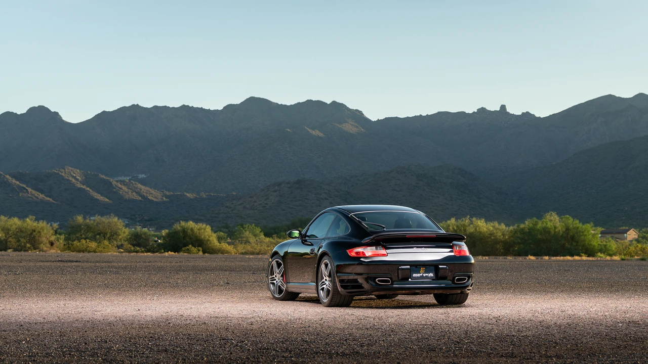 2007 Porsche 997 Turbo - Image 30 of 31
