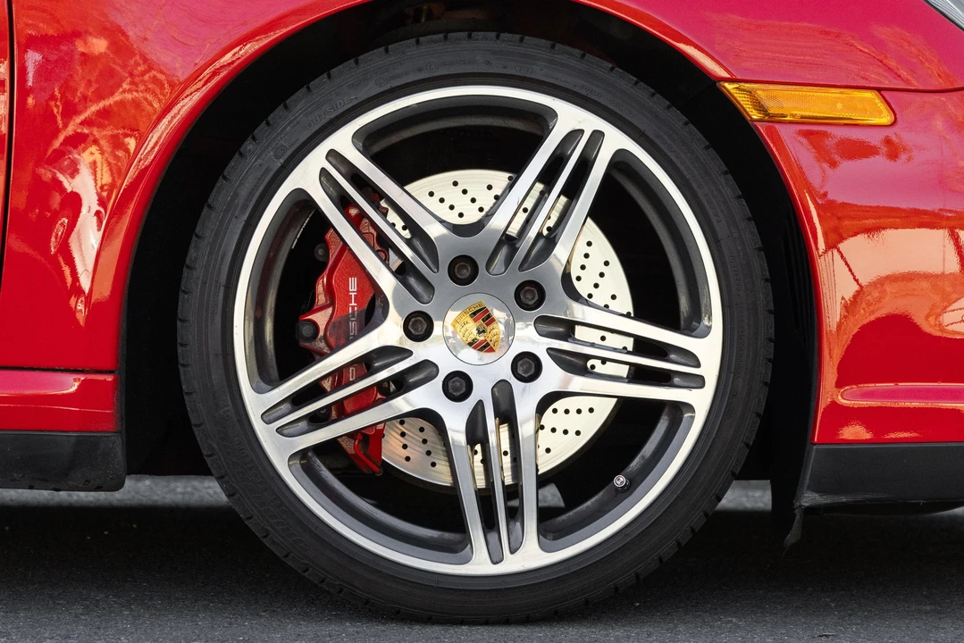 2007 Porsche 997 Turbo - Image 24 of 31