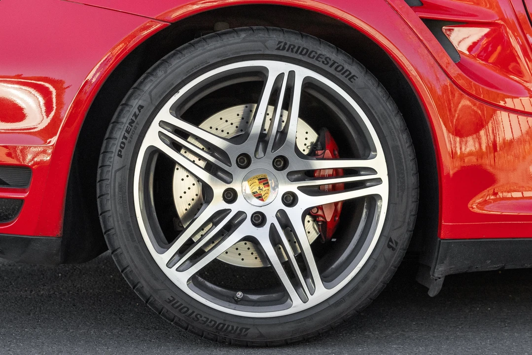 2007 Porsche 997 Turbo - Image 23 of 31