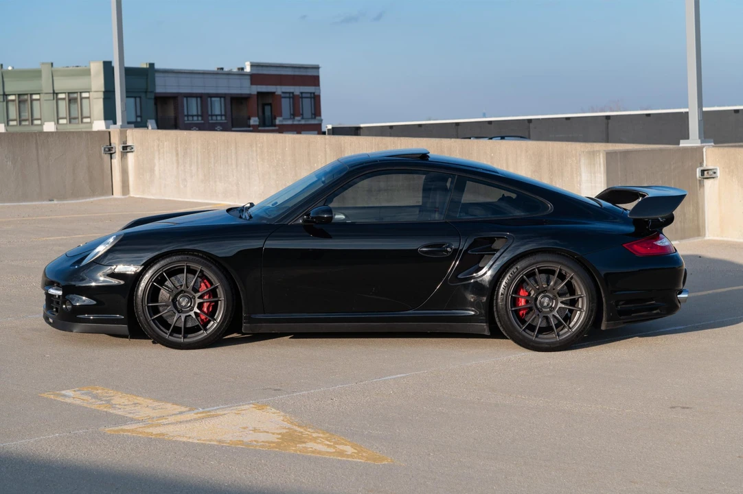 2007 Porsche 997 Turbo - Image 25 of 31