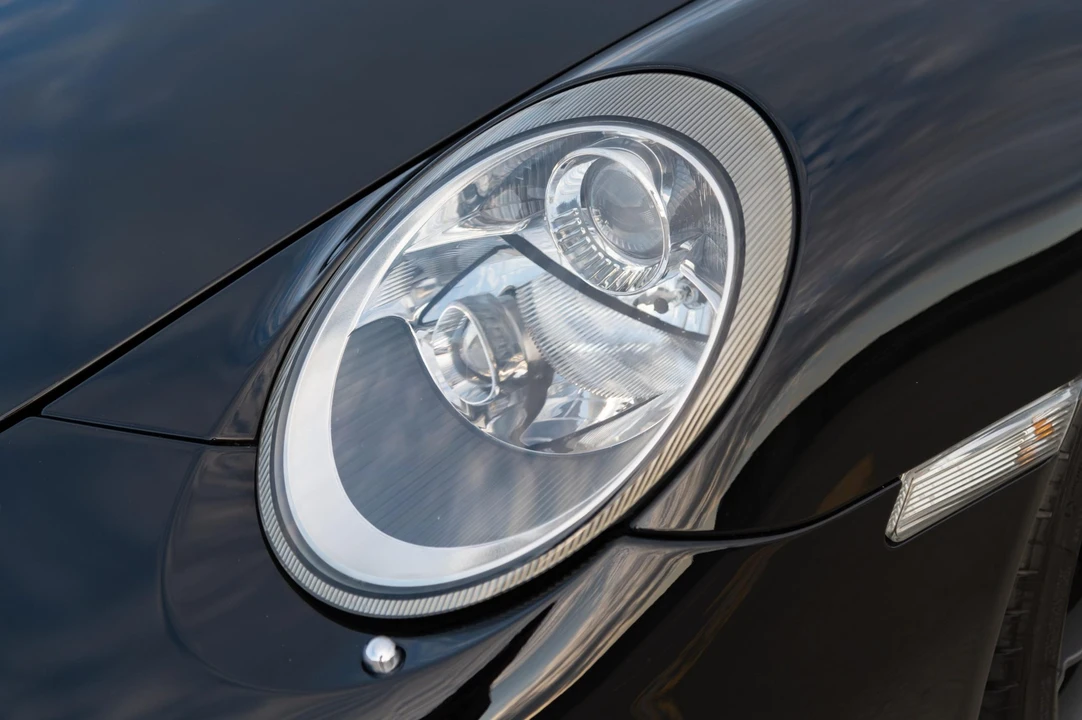 2007 Porsche 997 Turbo - Image 29 of 31